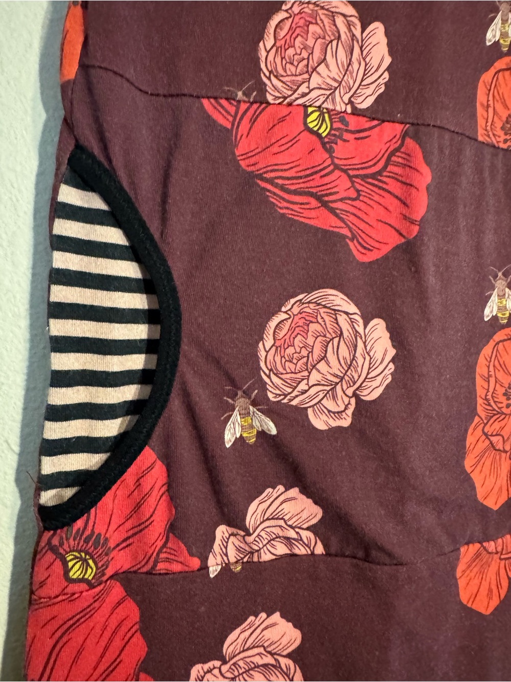 Rags Flowers and Bees Pocket Romper - Picture 2 of 5
